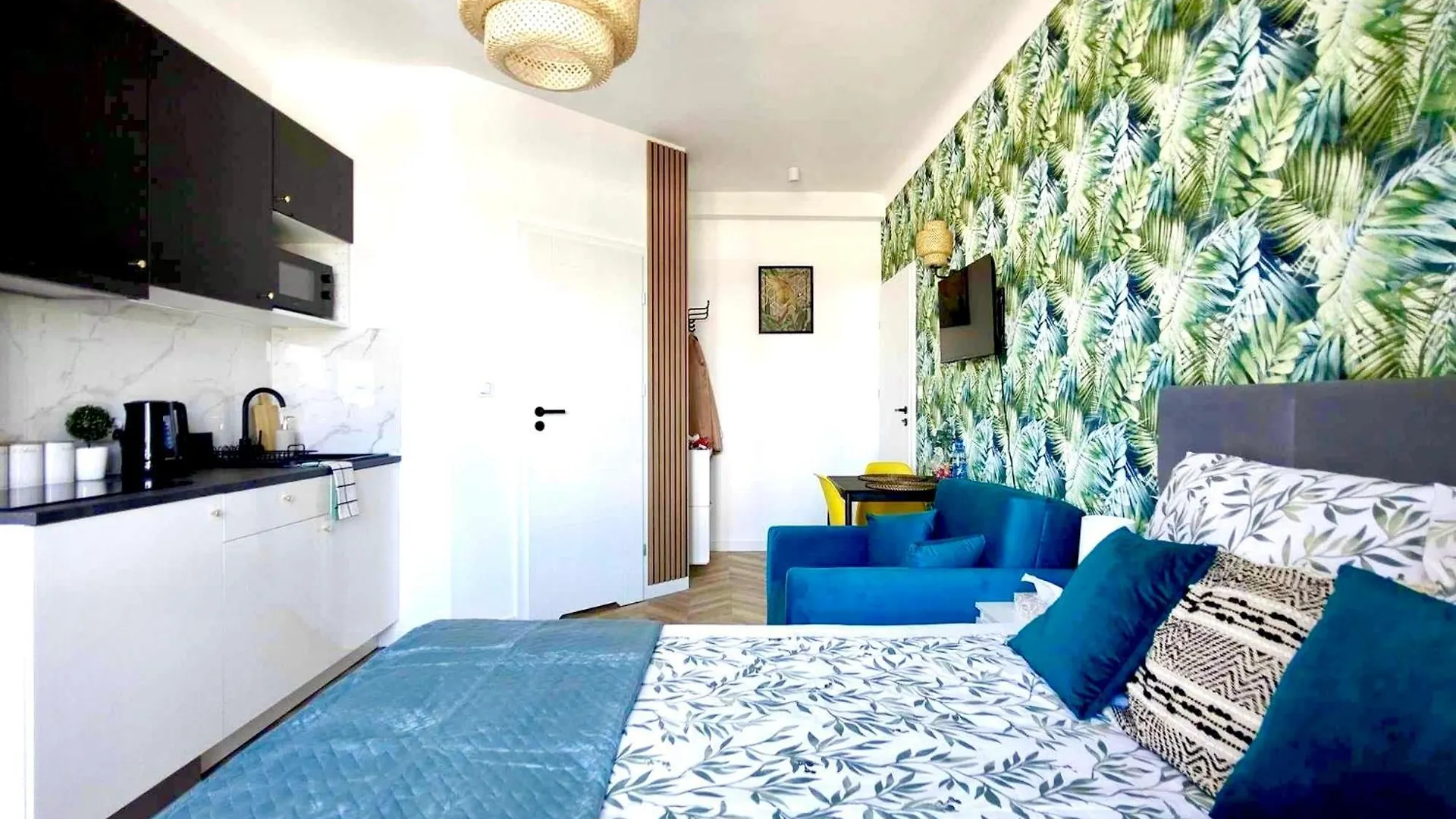 Olivia Apartments - Sloneczny Apartament W Centrum Warszawy, Plac Unii Lubelskiej, Lazienki Krolewskie, Pole Mokotowskie ワルシャワ